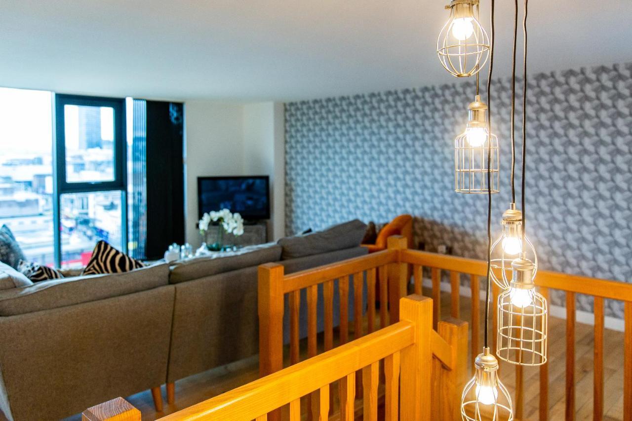 Spacious 3-Bed Penthouse With City Sky Line Views Шефилд Экстерьер фото
